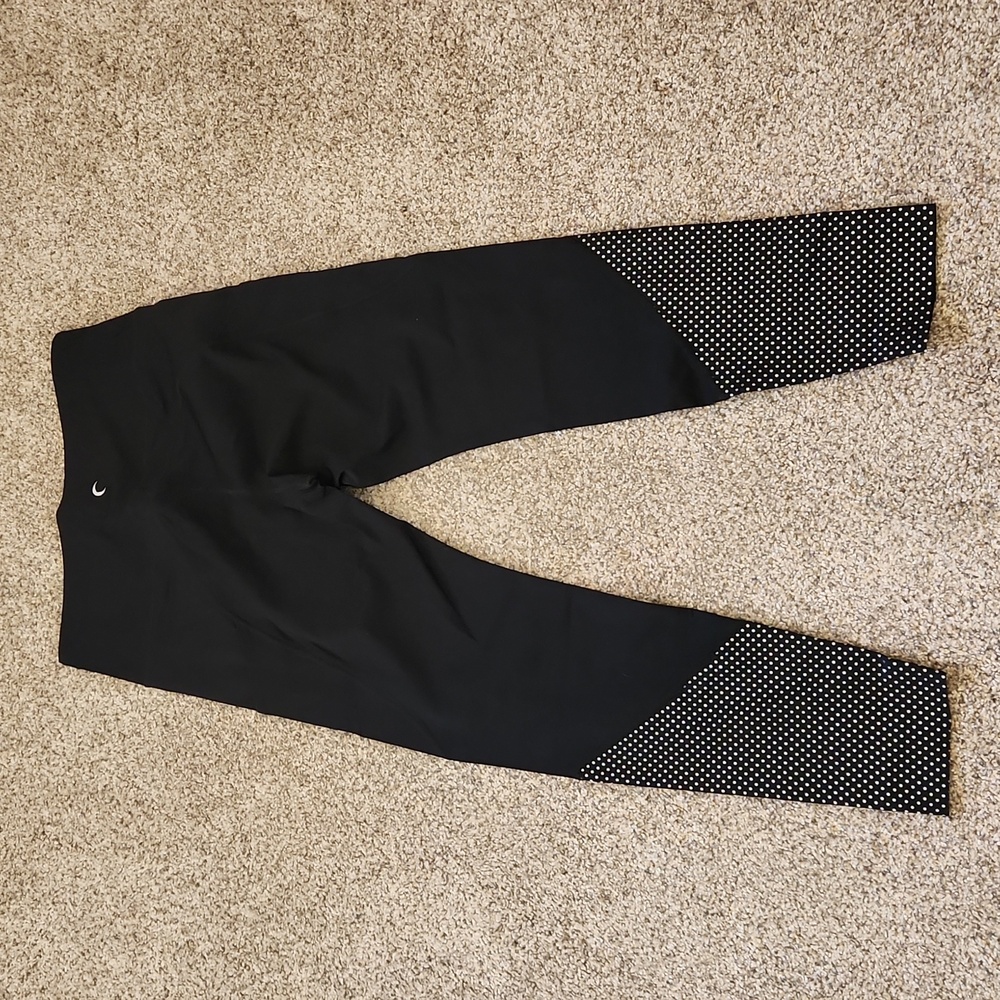 ZYIA Leggings Size 8-10